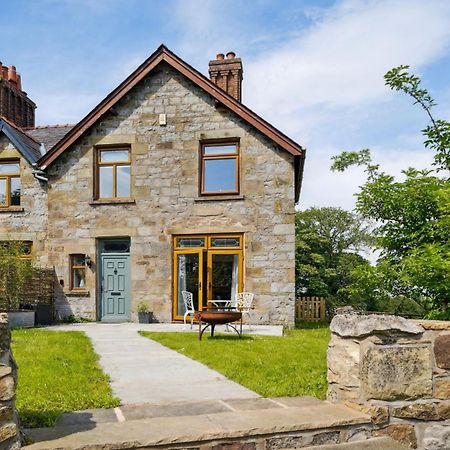 Tranquil Countryside Cottage For Two Ρέξαμ Εξωτερικό φωτογραφία